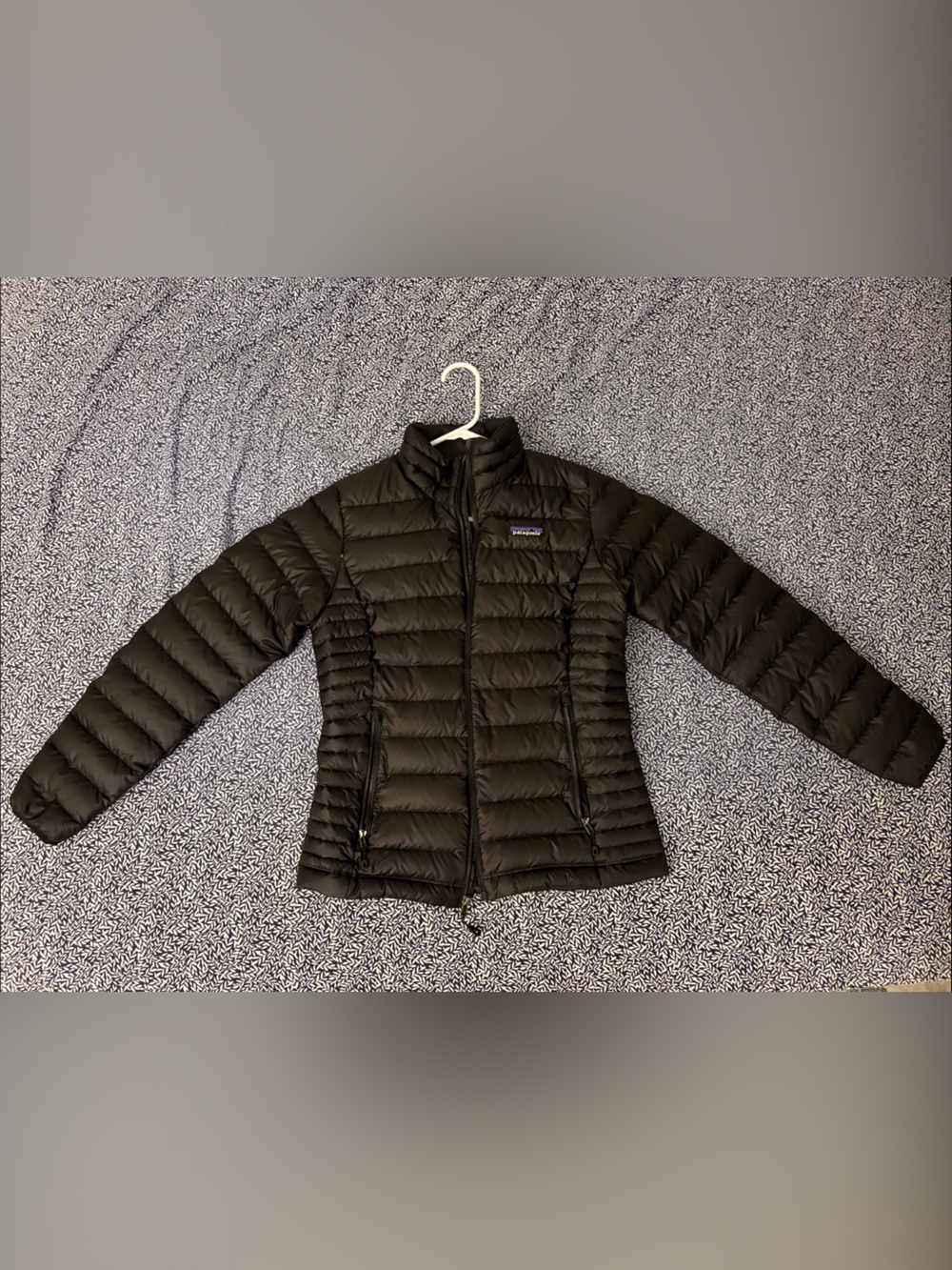 Patagonia Women's Down Sweater™ Jacket - Black
